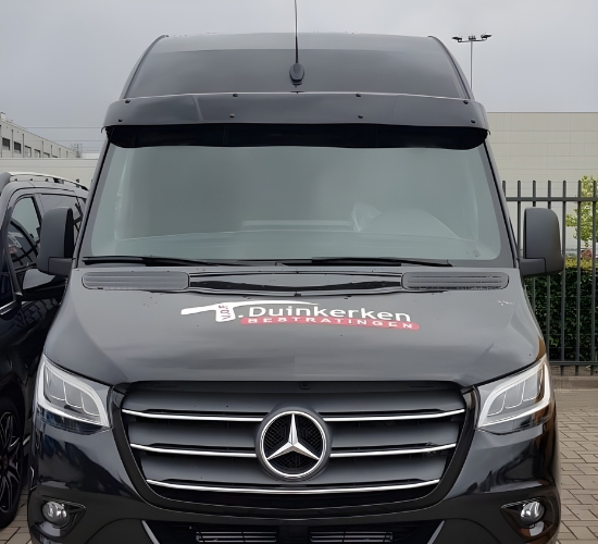 LuminaLights Power X6 on a vehicle